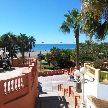 With Sea & Mountain Views In - 60 Sqm + Pool Appartamento